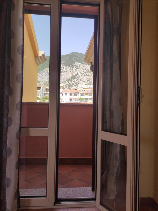Appartamento Mirto Cala Gonone Exteriör bild