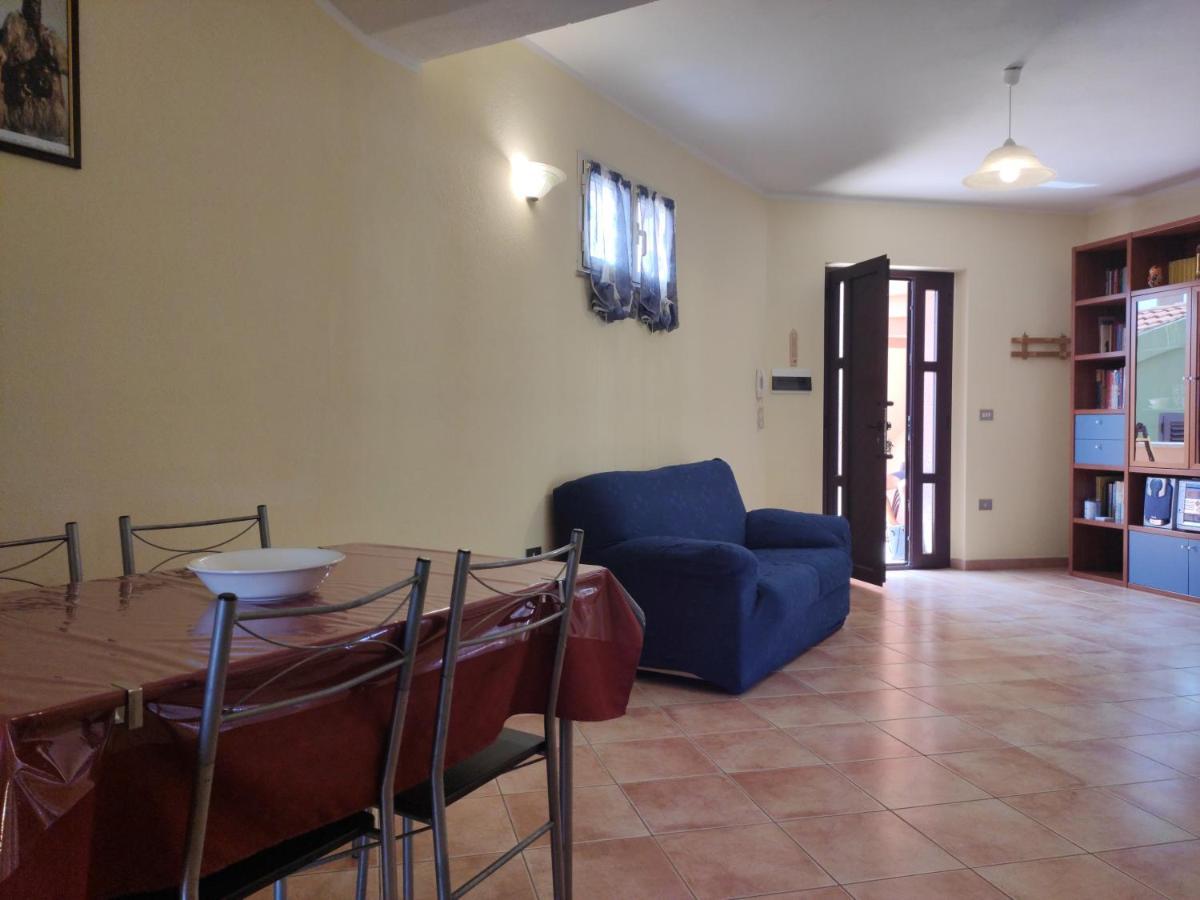 Appartamento Mirto Cala Gonone Exteriör bild